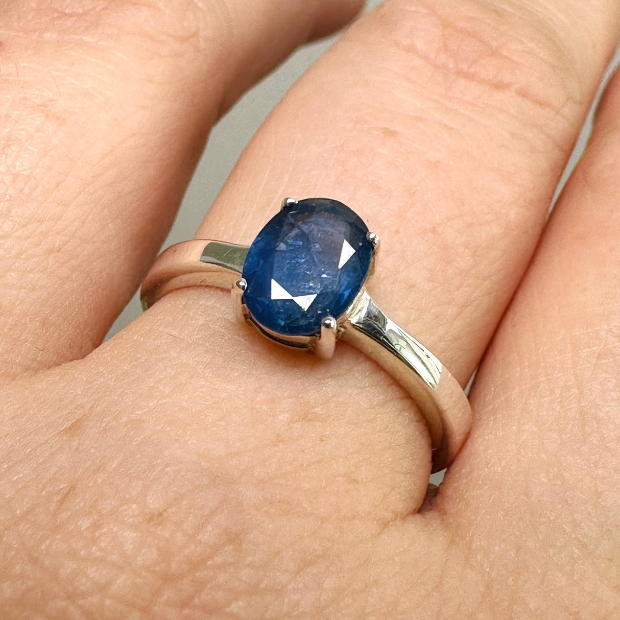 Sapphire Oval Faceted Ring Size 8 PRGJ813