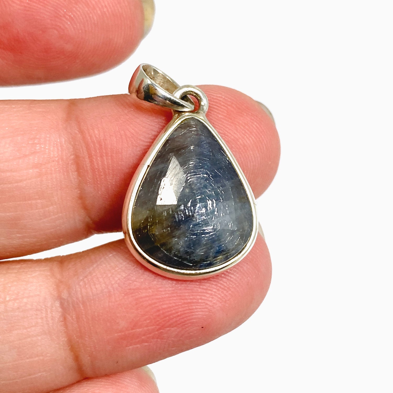 Sapphire Teardrop Faceted Pendant PPGJ1214