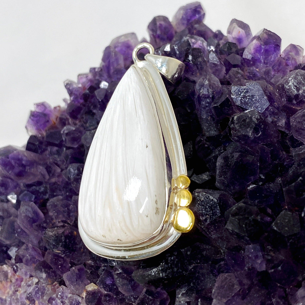 Scolecite Teardrop Pendant in a Decorative Setting KPGJ4509 - Nature's Magick