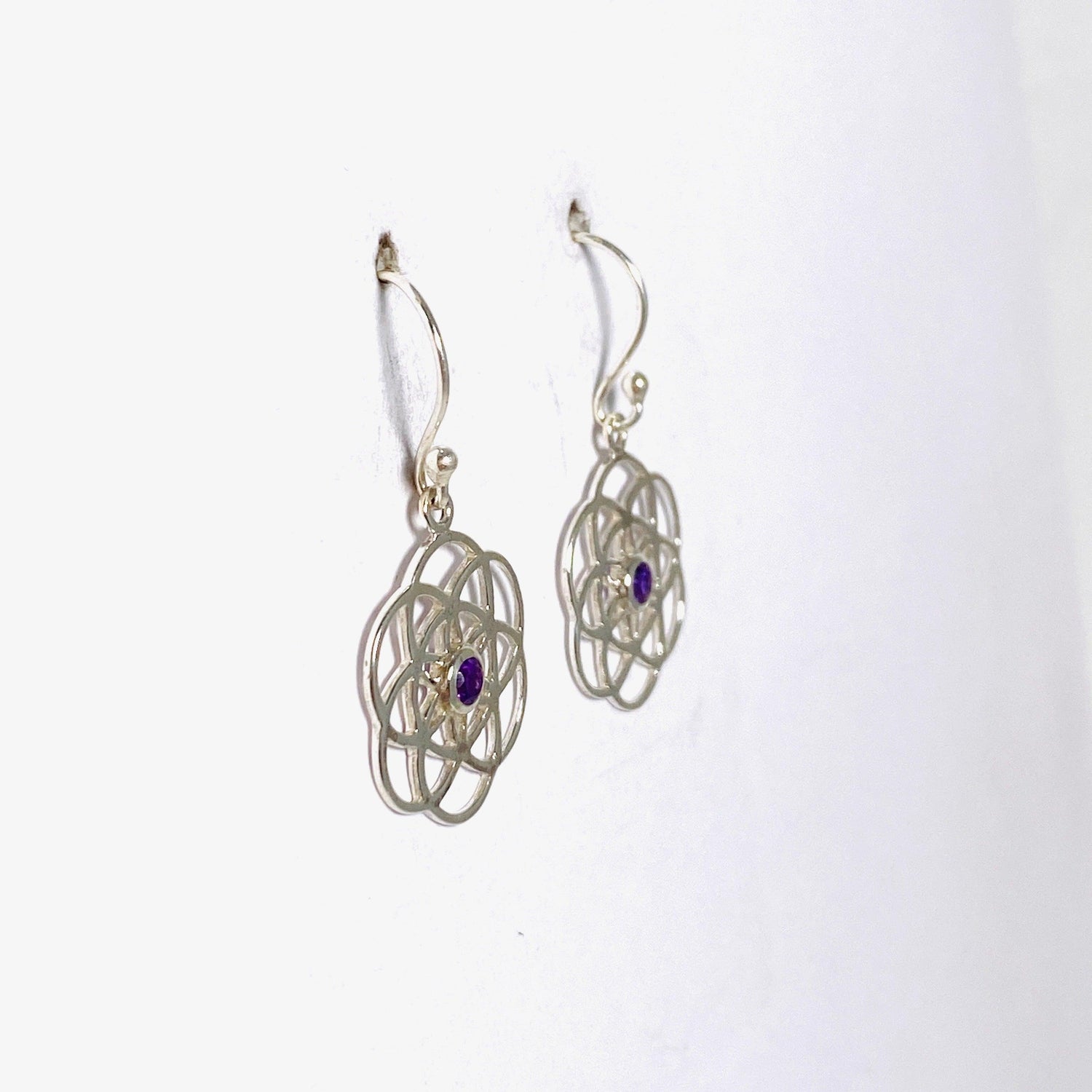Seed of Life earring with Amethyst SSE24 - Nature's Magick