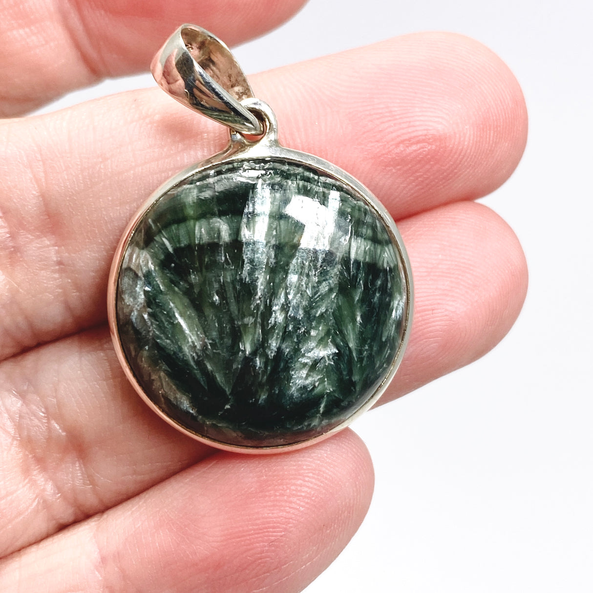 Seraphinite Round Cabochon Pendant PPGJ990