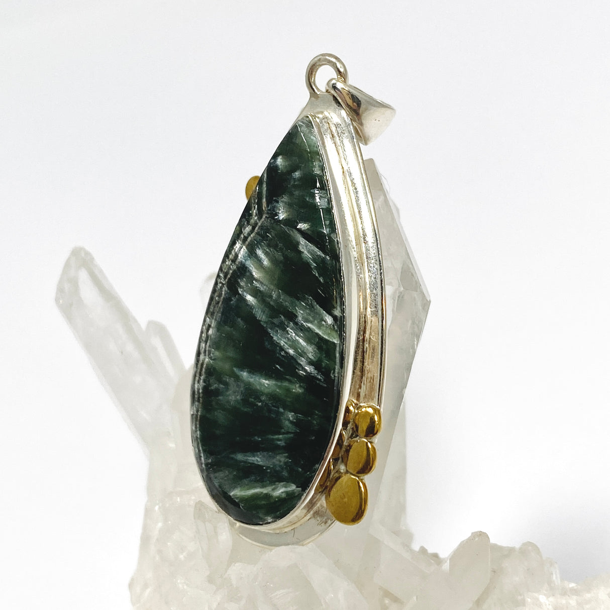 Seraphinite Teardrop Cabochon Pendant in a Decorative Setting KPGJ4843