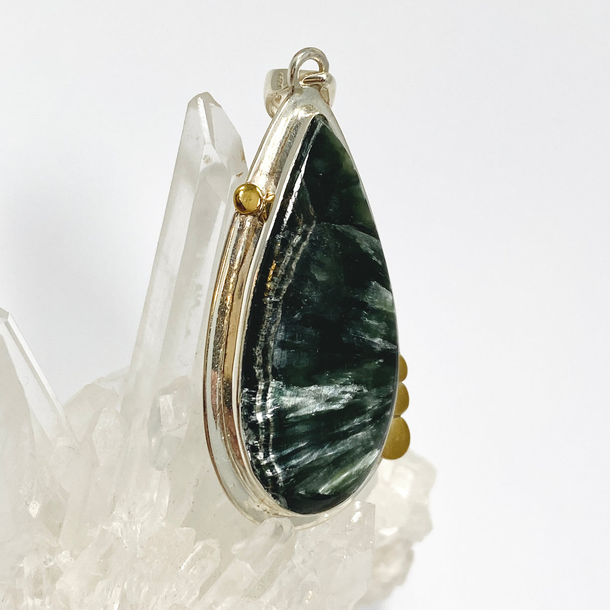 Seraphinite Teardrop Cabochon Pendant in a Decorative Setting KPGJ4843