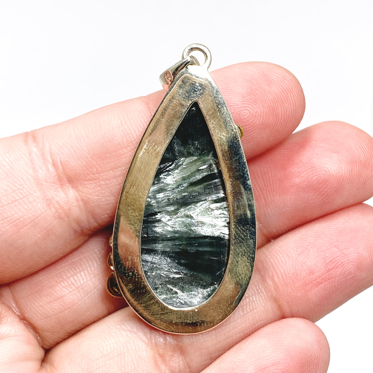 Seraphinite Teardrop Cabochon Pendant in a Decorative Setting KPGJ4843