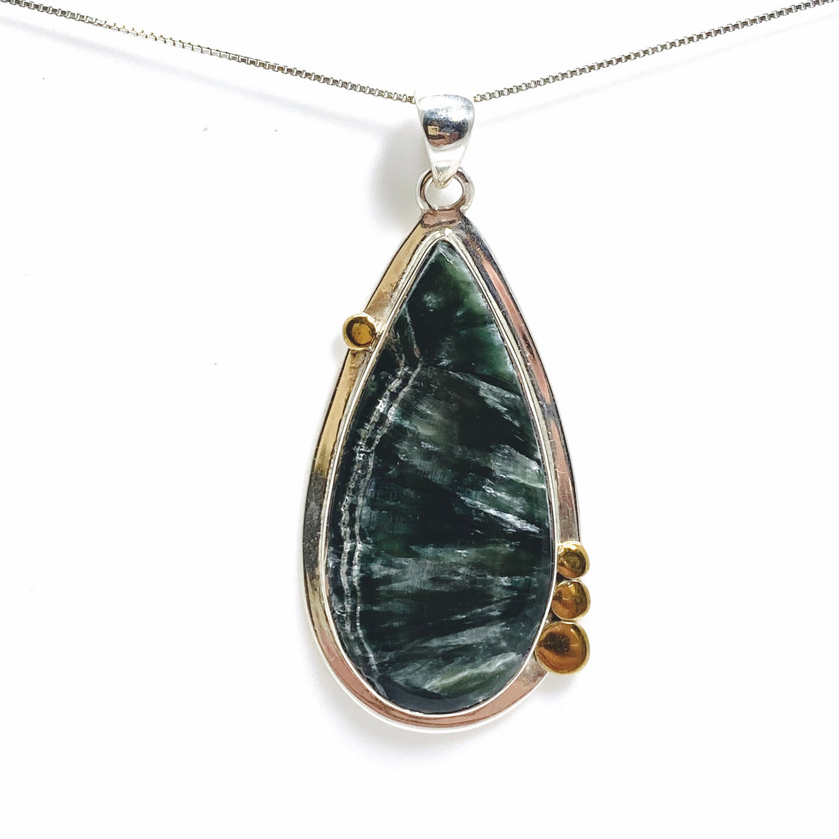 Seraphinite Teardrop Cabochon Pendant in a Decorative Setting KPGJ4843