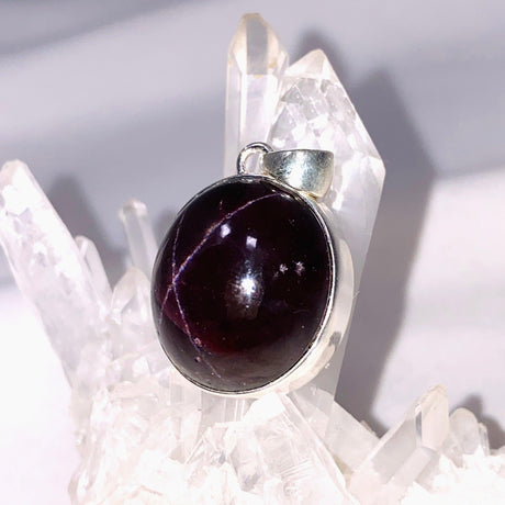 Star Garnet Oval Pendant KPGJ4227 - Nature's Magick