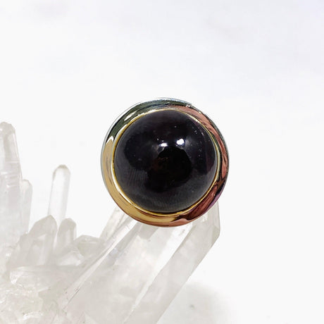 Star Garnet Round Ring with Brass Detailing Size 10 KRGJ3133 - Nature's Magick