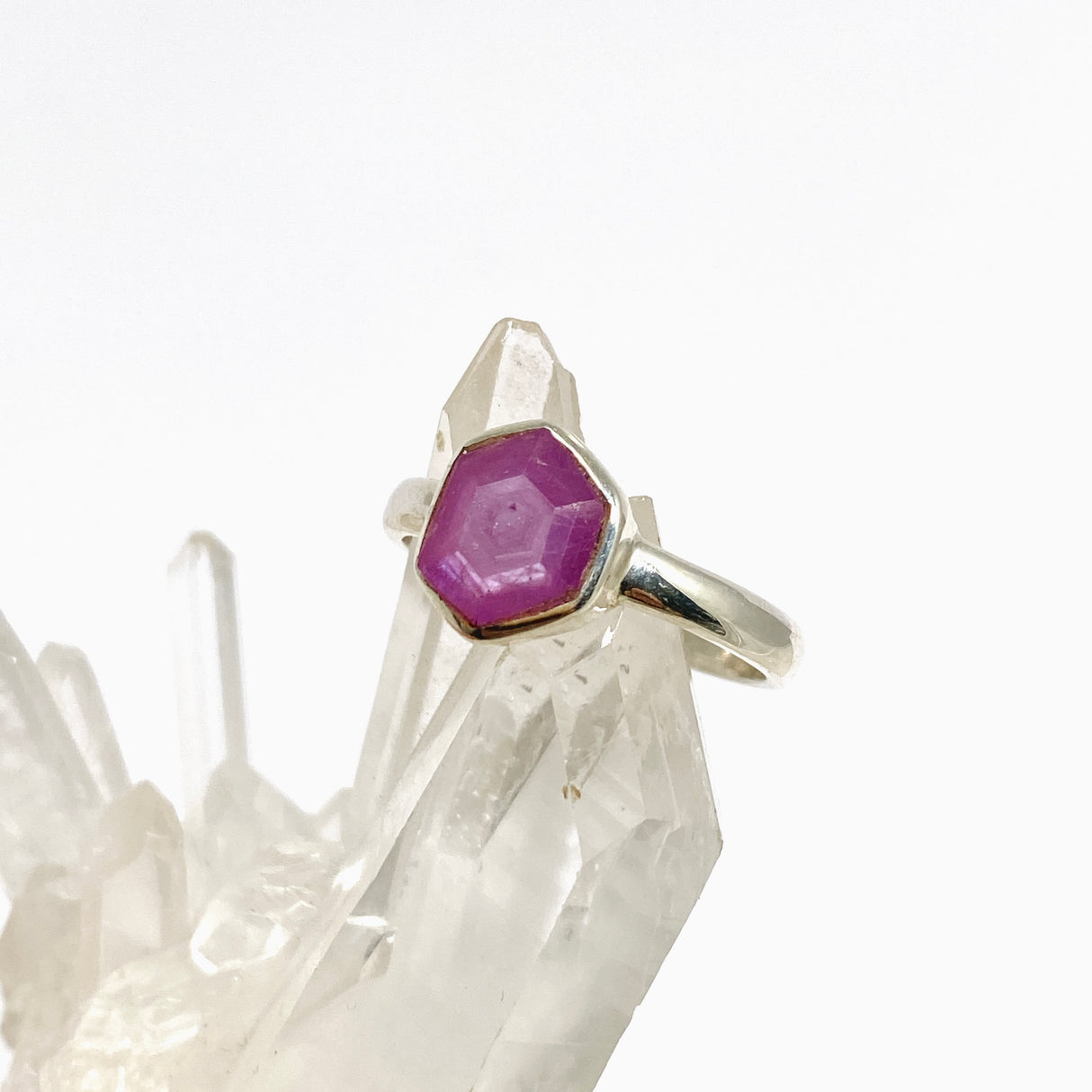 Star Ruby Freeform Faceted Ring Size 8.5 PRGJ981