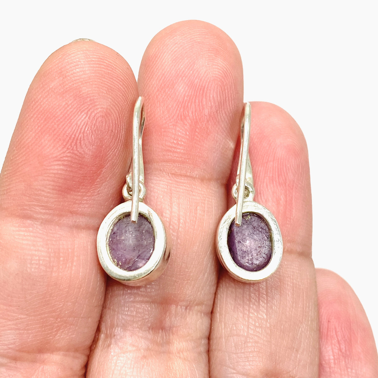 Star Ruby Oval Cabochon Earrings PEGJ286