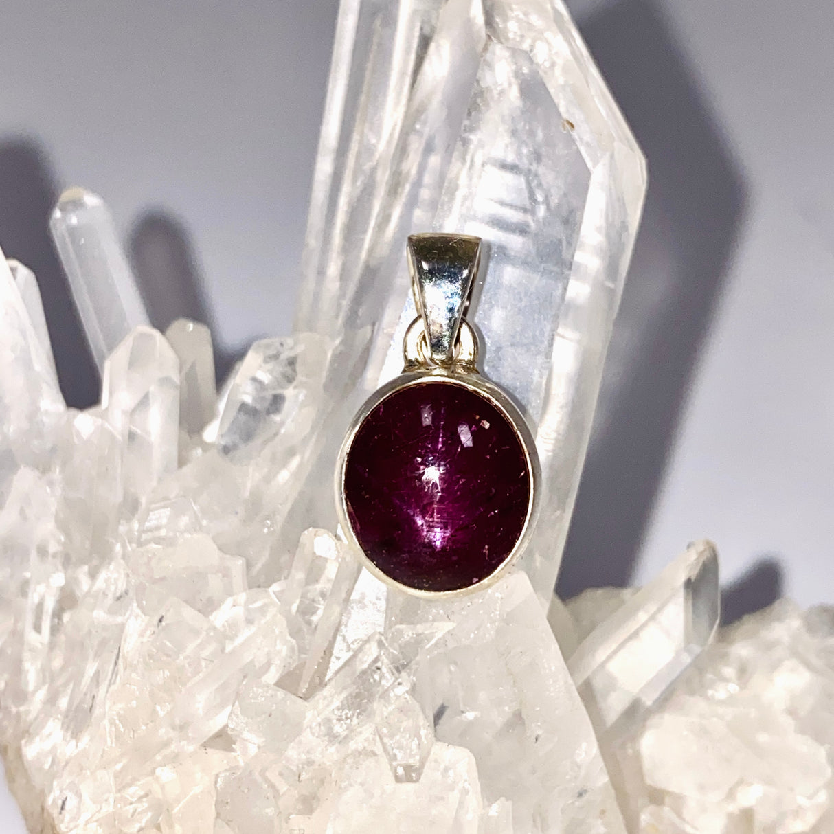 Star Ruby Oval Cabochon Pendant PPGJ1207