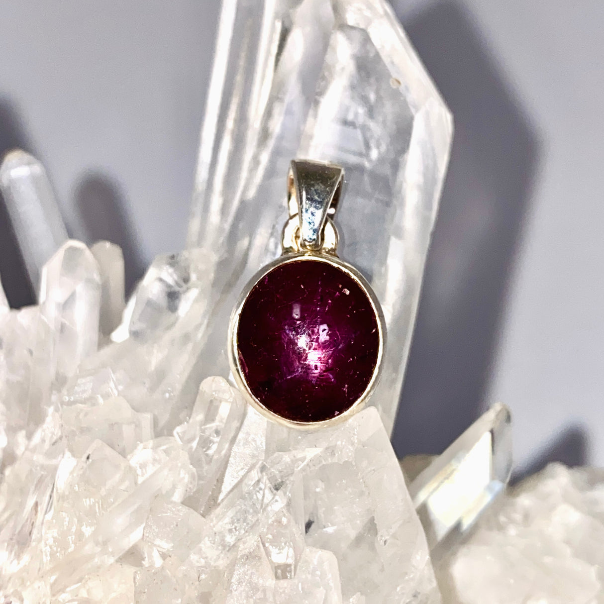 Star Ruby Oval Cabochon Pendant PPGJ1207