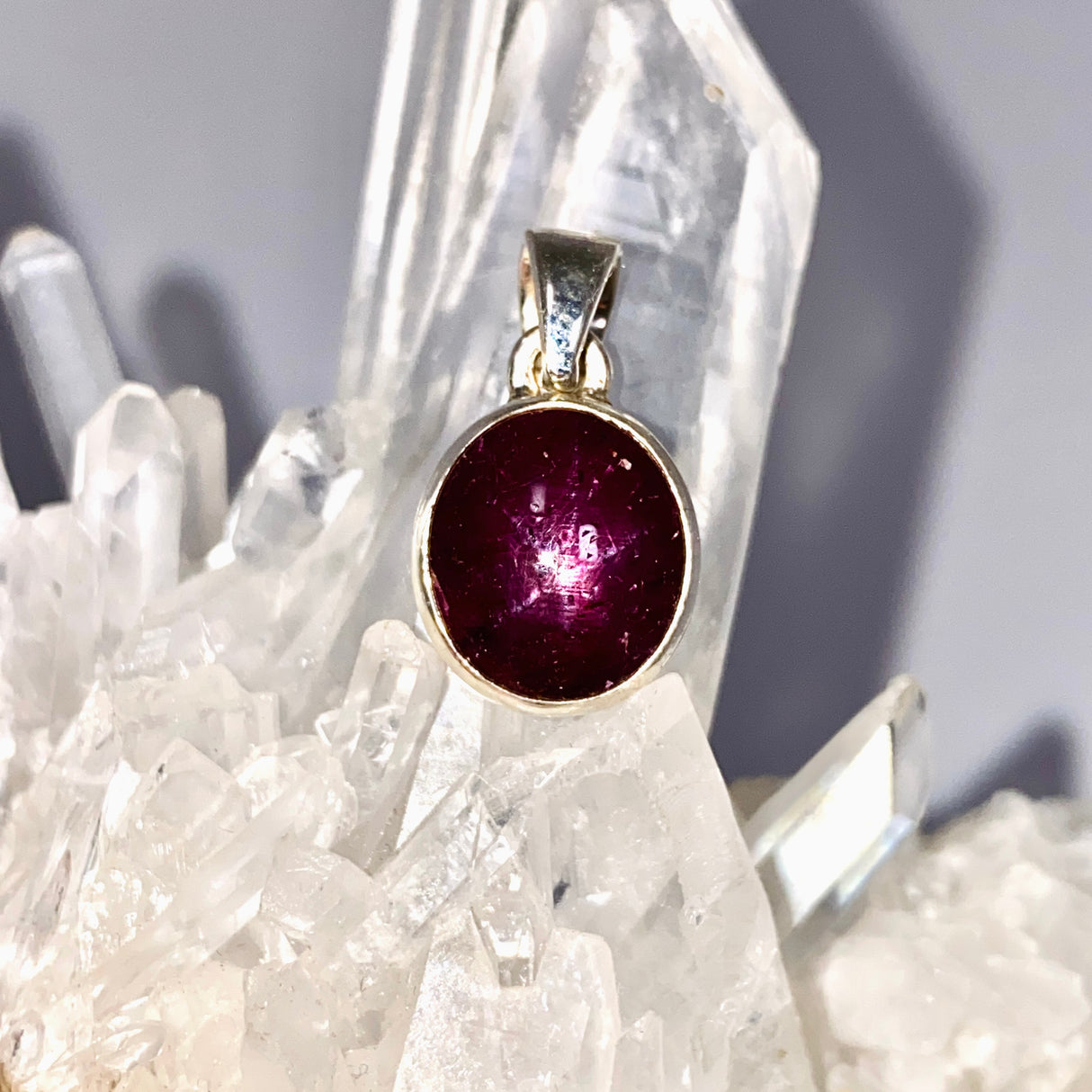 Star Ruby Oval Cabochon Pendant PPGJ1207
