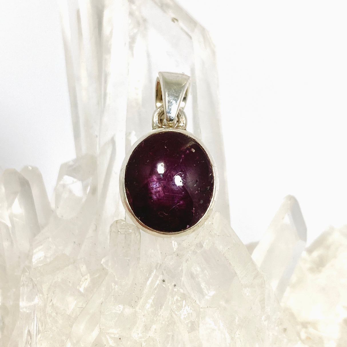 Star Ruby Oval Cabochon Pendant PPGJ1207