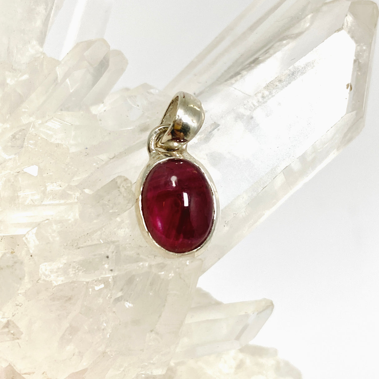 Star Ruby Oval Cabochon Pendant PPGJ1209