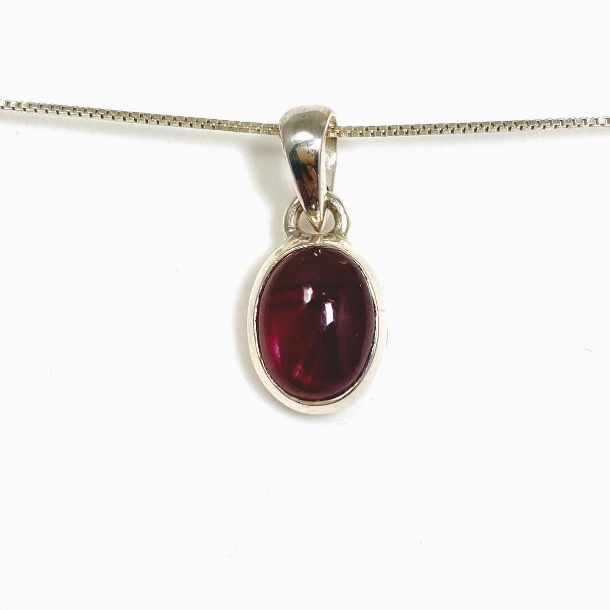 Star Ruby Oval Cabochon Pendant PPGJ1209