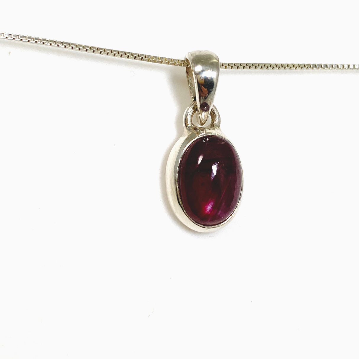 Star Ruby Oval Cabochon Pendant PPGJ1209