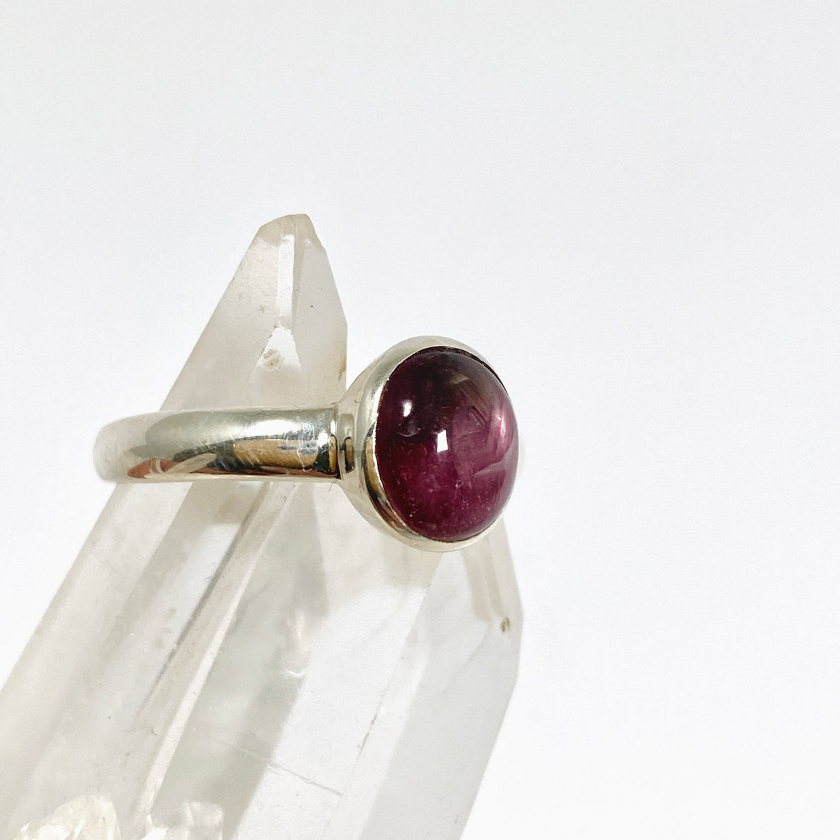 Star Ruby Oval Cabochon Ring Size 8.5 PRGJ973