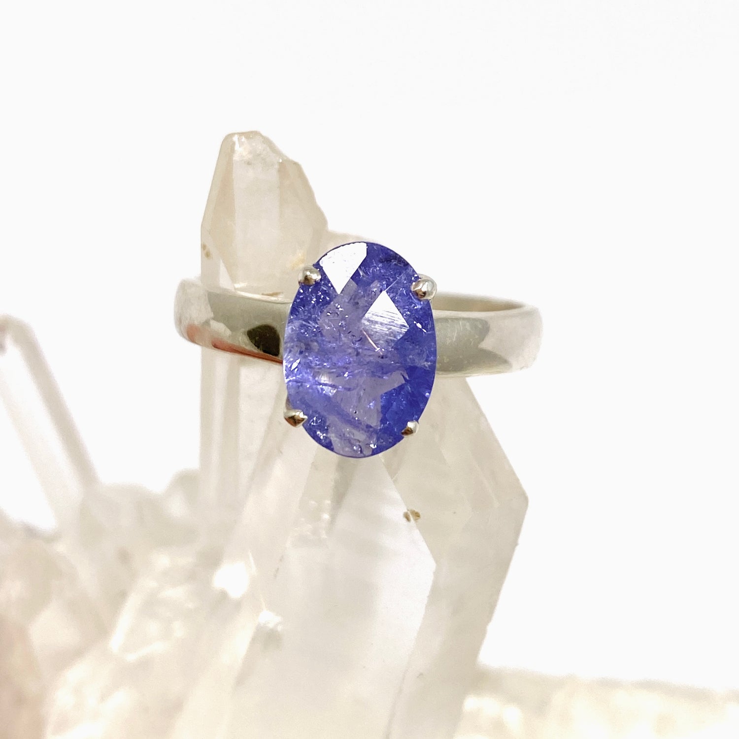 Tanzanite Oval Faceted Ring Size 9 PRGJ1019