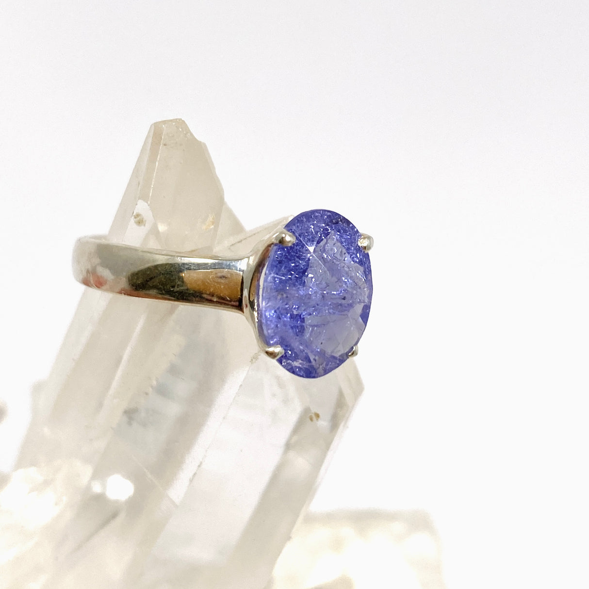 Tanzanite Oval Faceted Ring Size 9 PRGJ1019