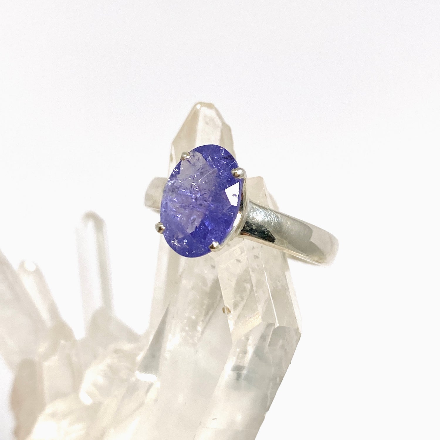 Tanzanite Oval Faceted Ring Size 9 PRGJ1019