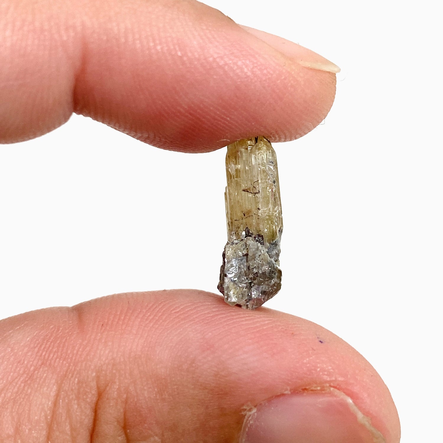 Tanzanite Specimen 1.5g TZ-10