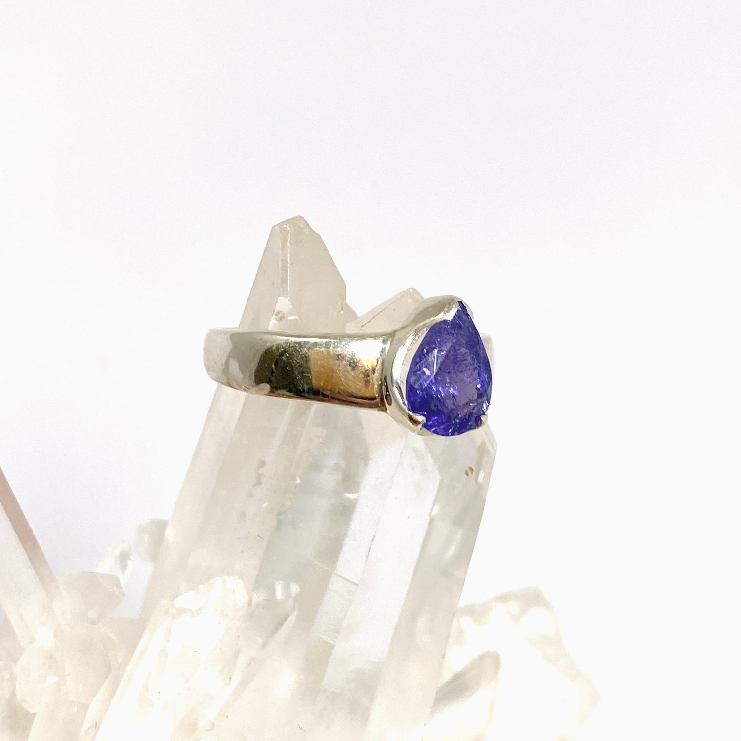 Tanzanite Teardrop Faceted Ring Size 8.5 PRGJ1023