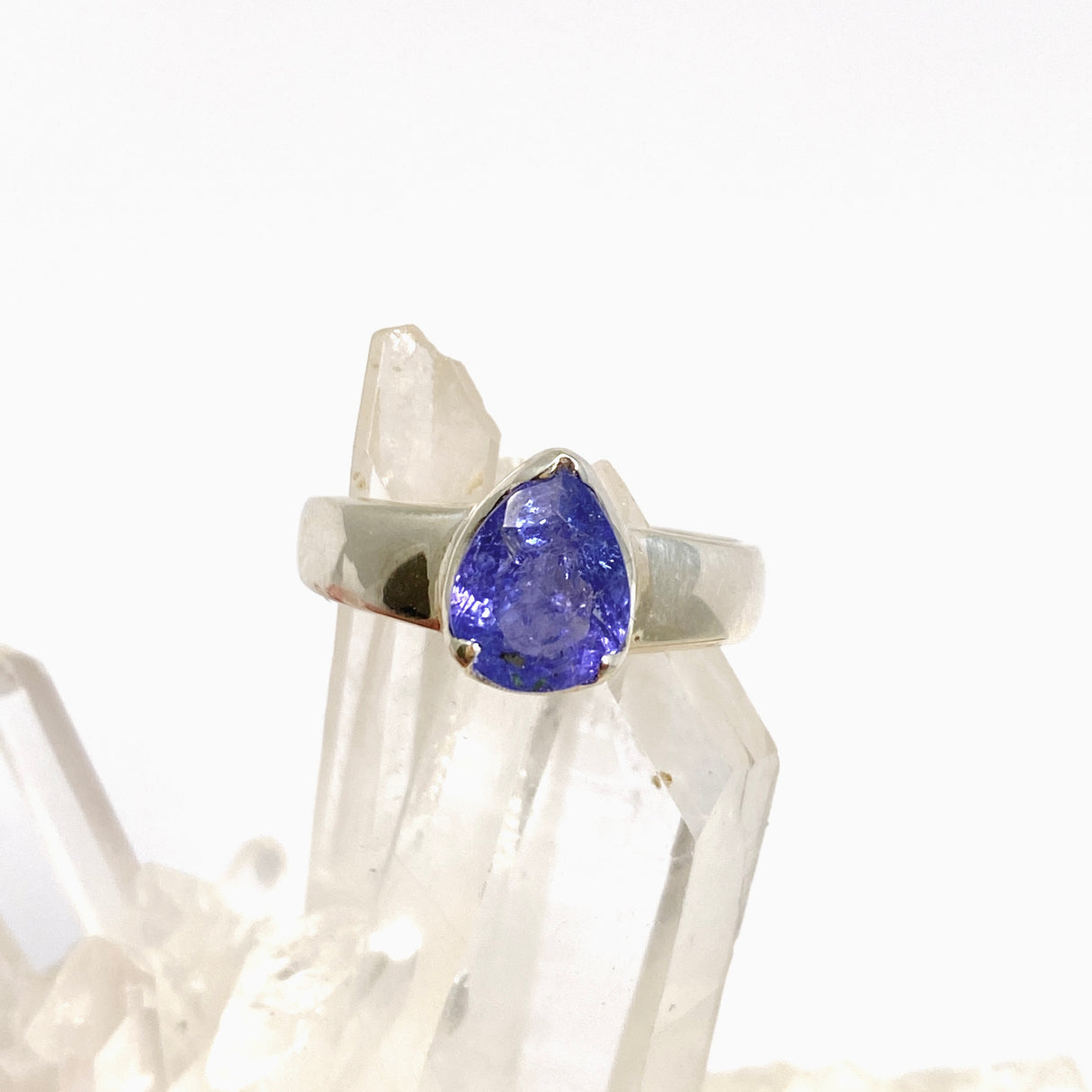Tanzanite Teardrop Faceted Ring Size 8 PRGJ1022