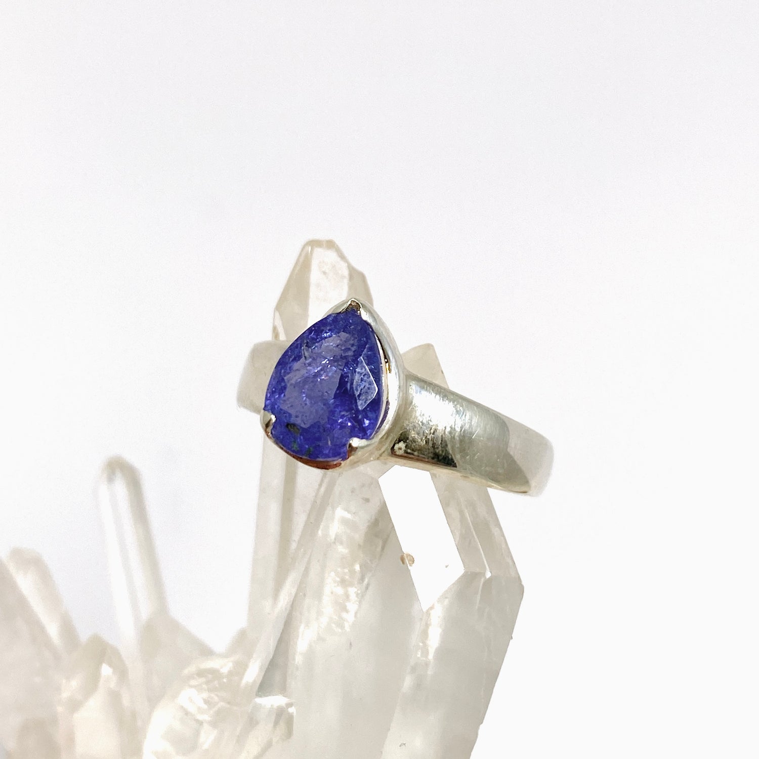 Tanzanite Teardrop Faceted Ring Size 8 PRGJ1022