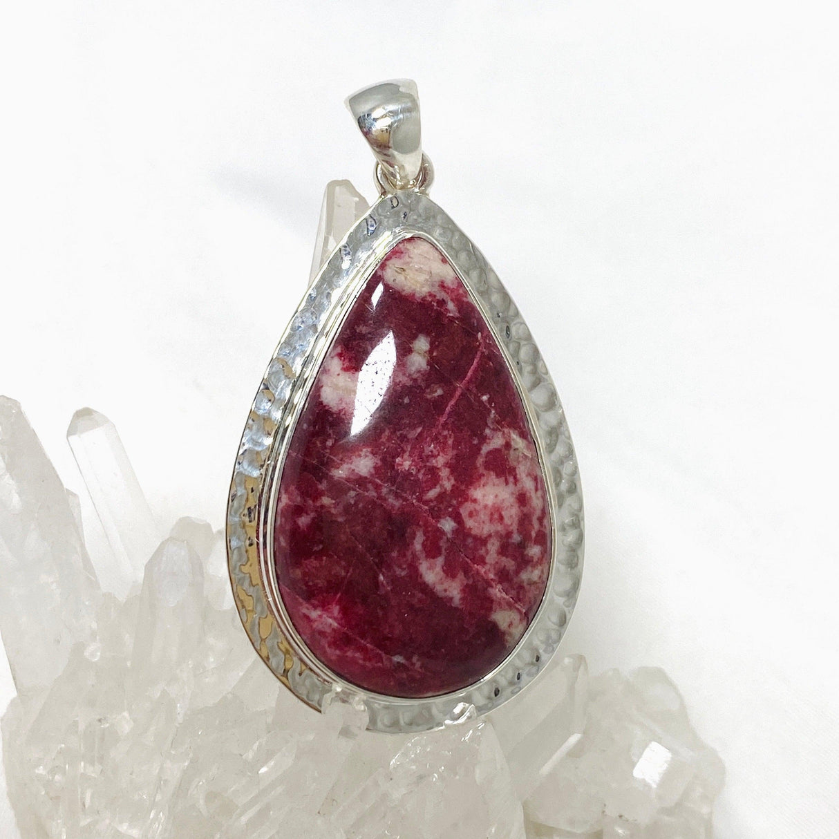 Thulite Teardrop Pendant in a Hammered Setting KPGJ4490 - Nature's Magick