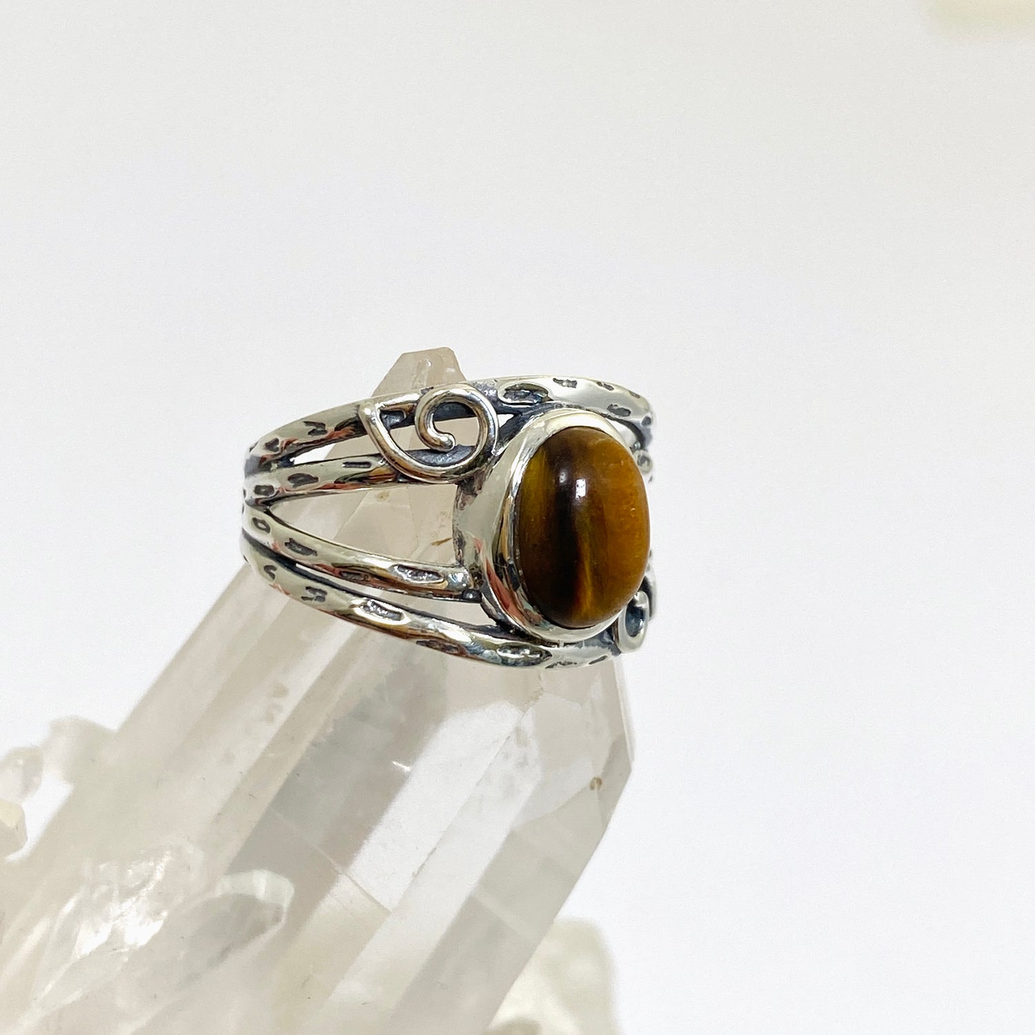 Tiger's Eye Oval Cabochon Ring in a Decorative Setting R4025