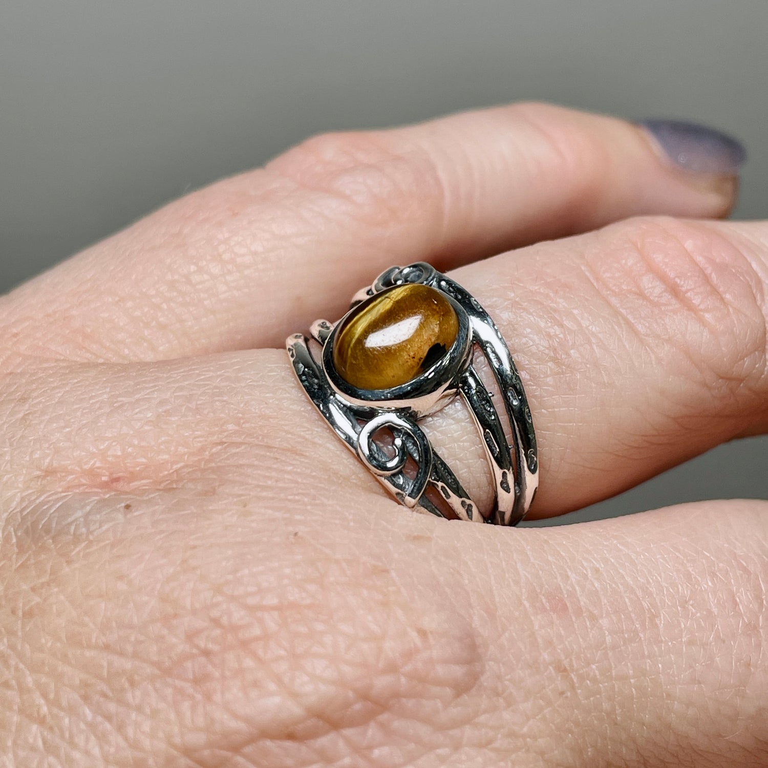 Tiger's Eye Oval Cabochon Ring in a Decorative Setting R4025