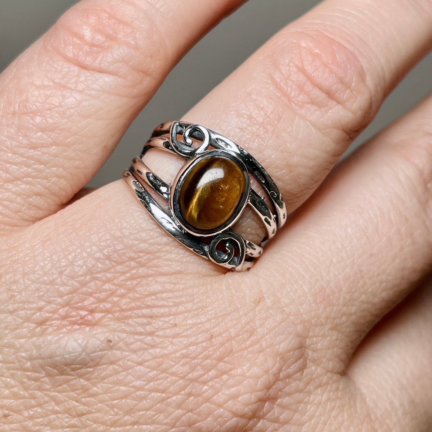 Tiger's Eye Oval Cabochon Ring in a Decorative Setting R4025