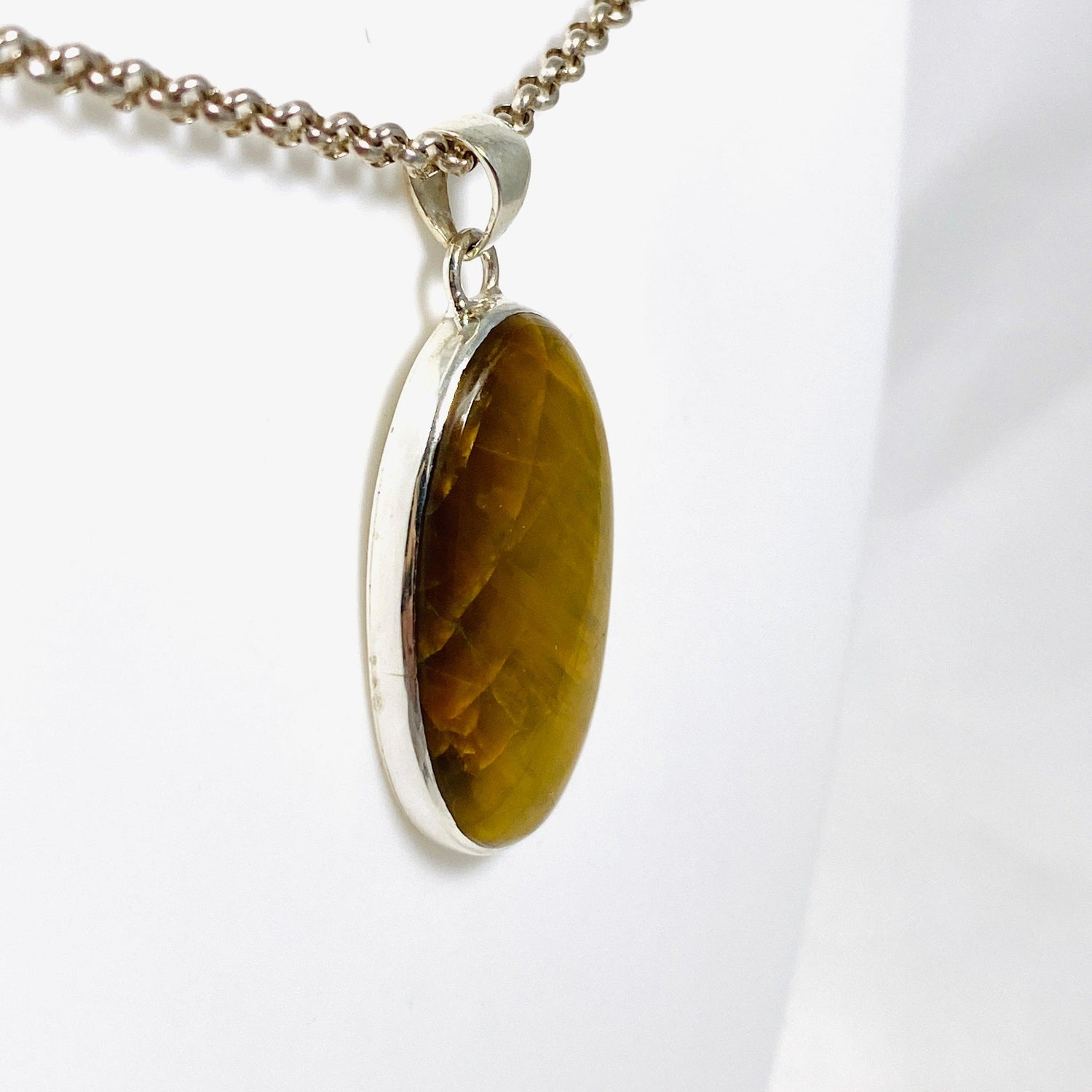 Tigers Eye Oval Pendant KPGJ4206 - Nature's Magick