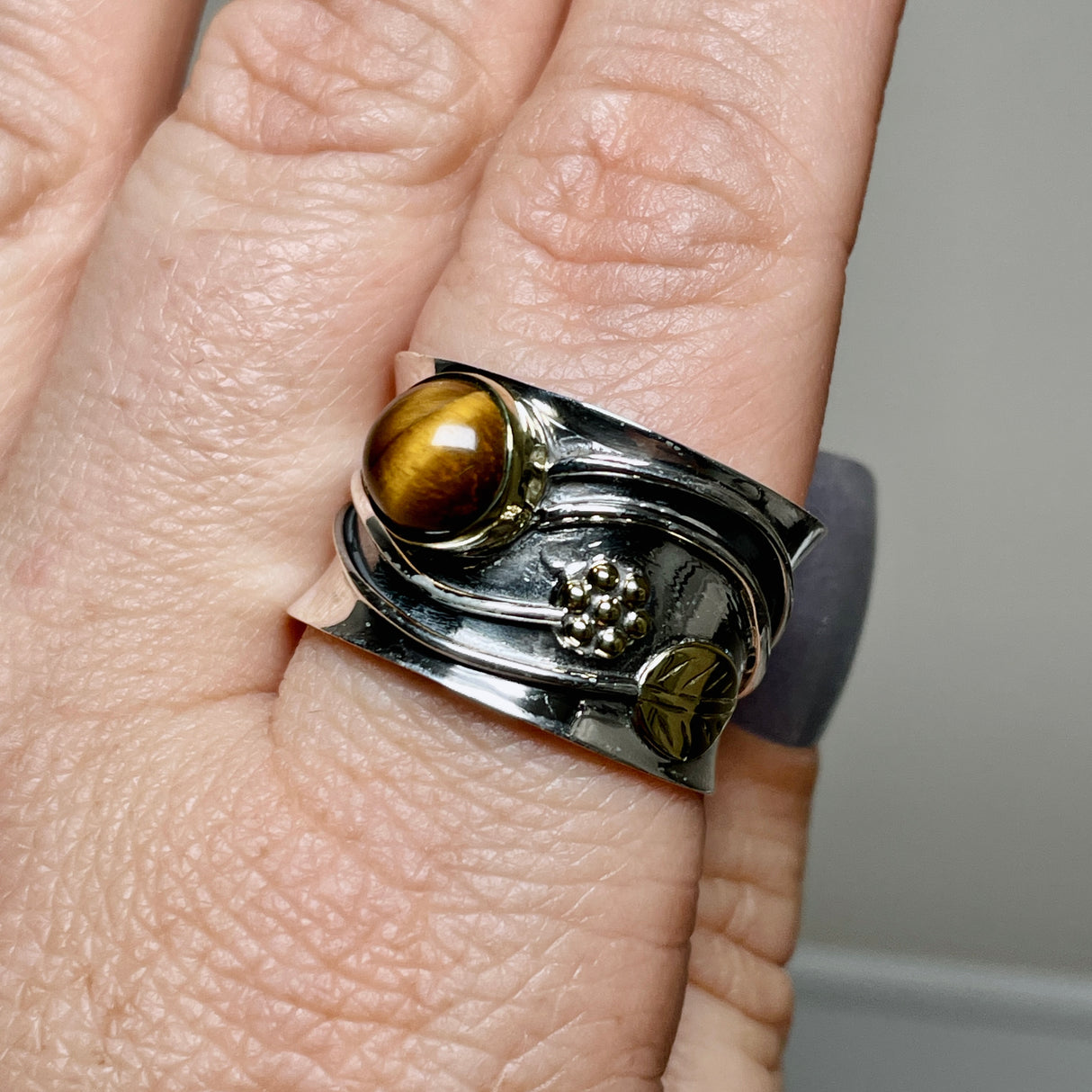 Tiger's Eye Round Cabochon Ring in a Decorative Setting R4198