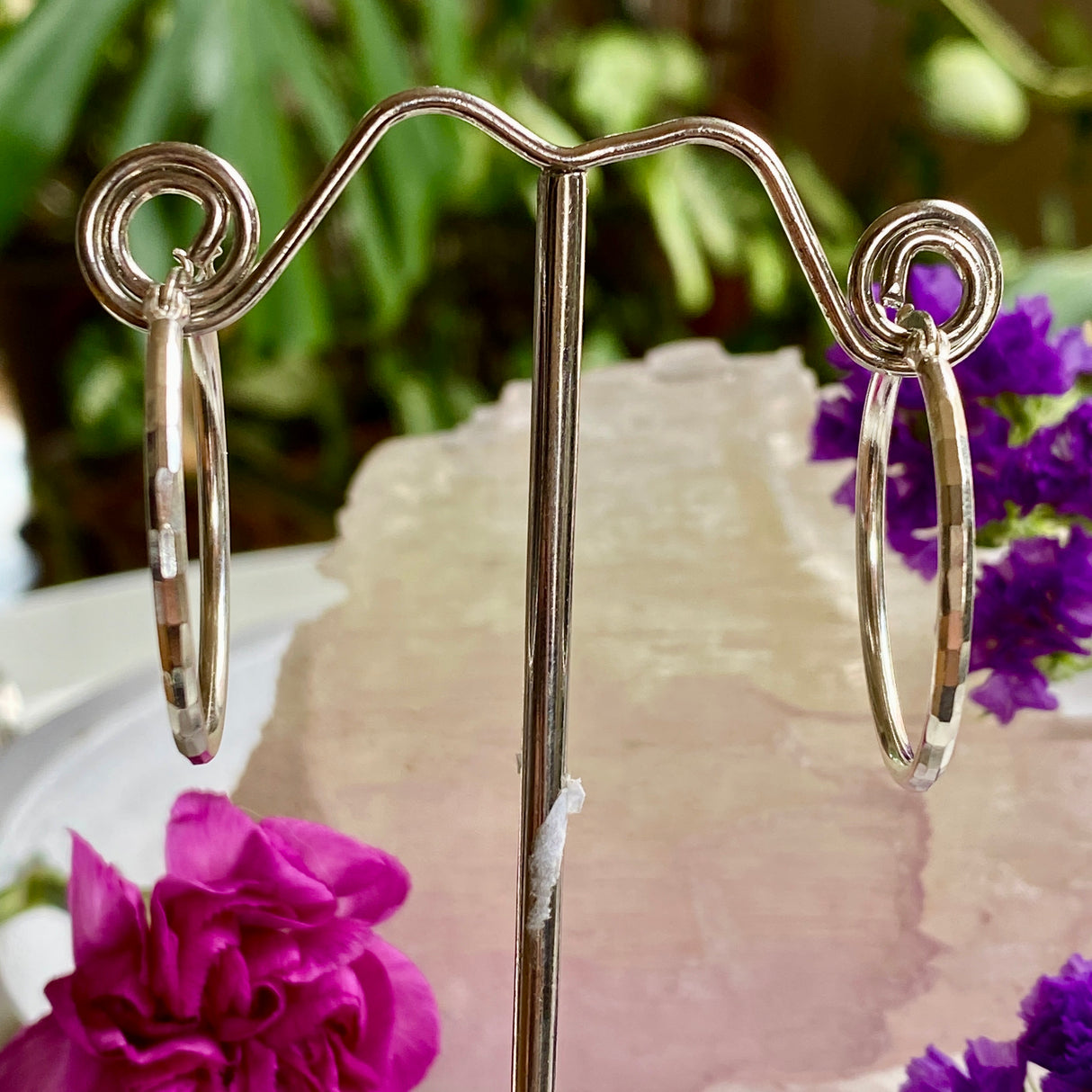 Faceted Hoop Earrings 30mm SE304