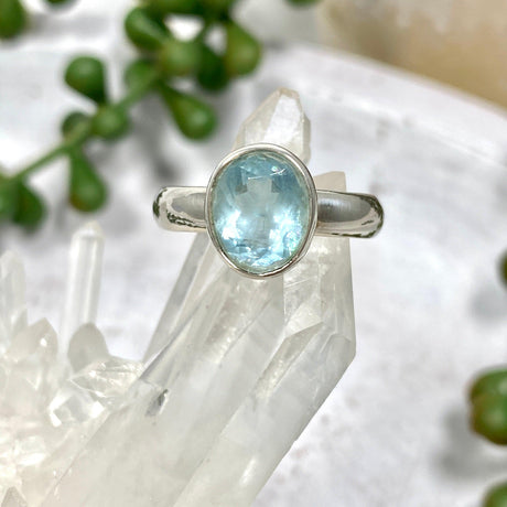 Aquamarine small faceted oval ring s.7.5 PRGJ141 - Nature's Magick
