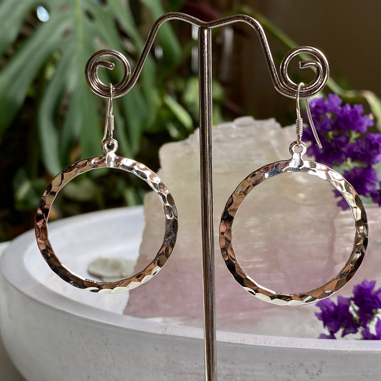 Beaten Circle earrings SE1801 - Nature's Magick