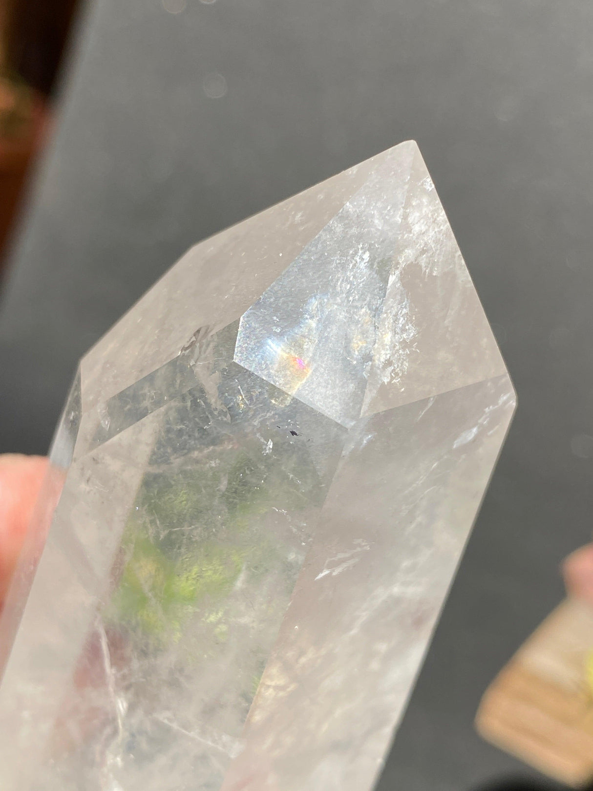 Clear Quartz Generator CR1042 - Nature's Magick