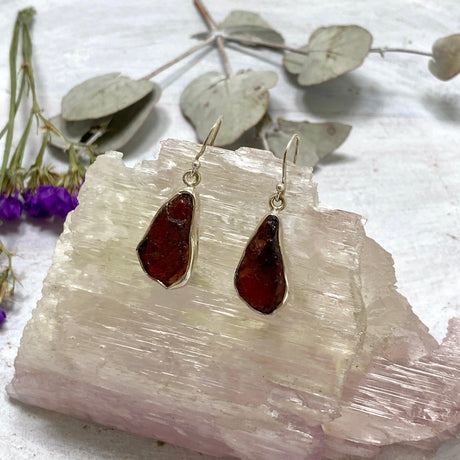 Garnet raw crystal earrings KEGJ778 - Nature's Magick