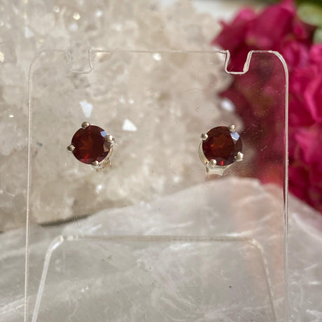 Garnet small round faceted stud earrings KEGJ930 - Nature's Magick