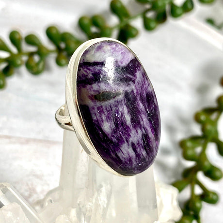 Kammererite oval cabochon ring s.7 KRGJ2389 - Nature's Magick