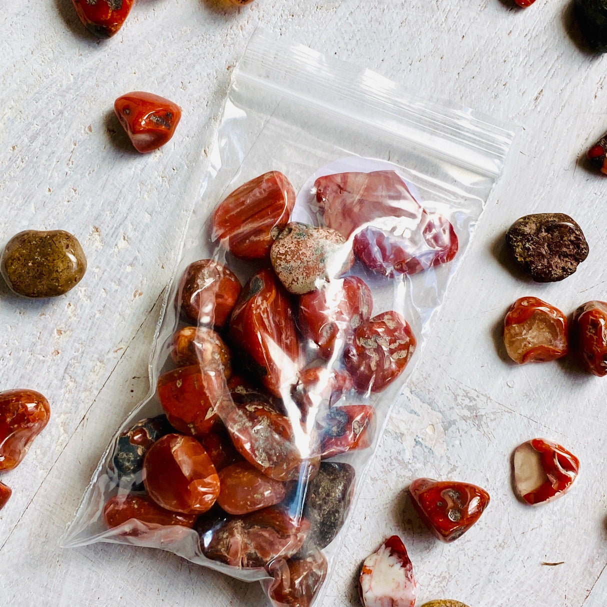 Mini tumbled stones (Chips) 50g - Red Agate - Nature's Magick