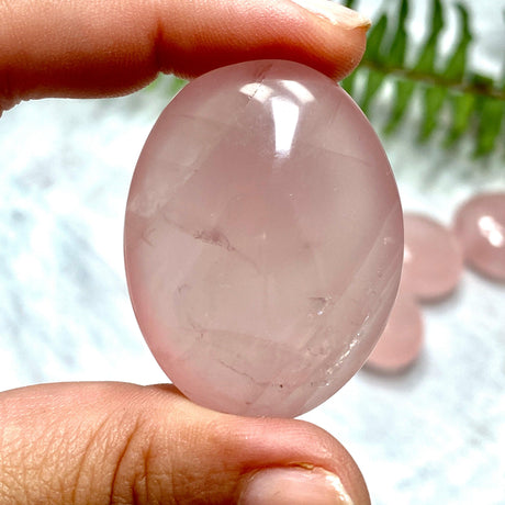 Rose quartz Palmstone RQP - Nature's Magick