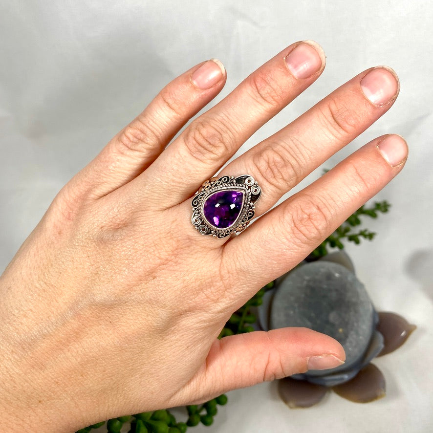 Boho Style Amethyst teardrop ring s.8 KRGJ2773