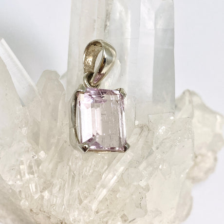 Kunzite Rectangular Faceted Pendant PPGJ881