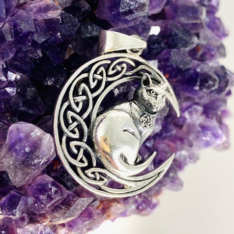 925 SS Cat & Moon Pendant 37x27mm SV50-967 - Nature's Magick