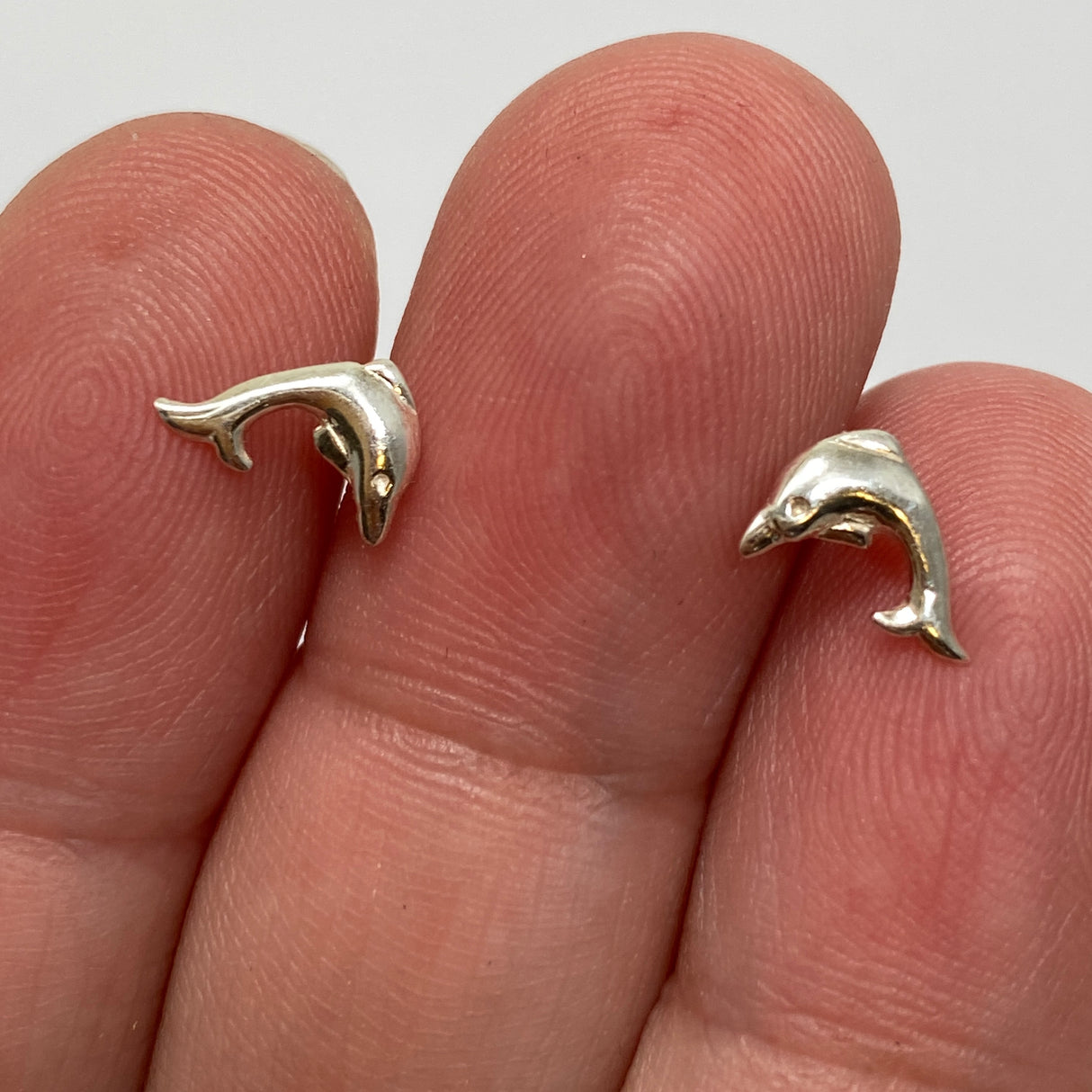 925 SS Dolphin Studs SE006