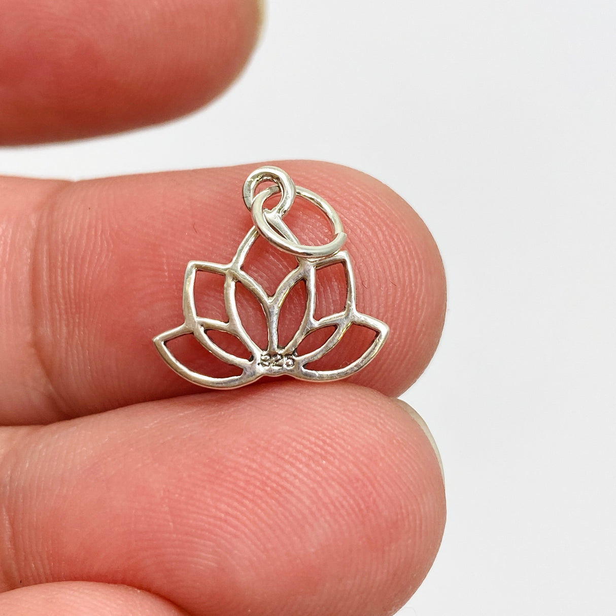 Sterling Silver Lotus Pendant SV50-613