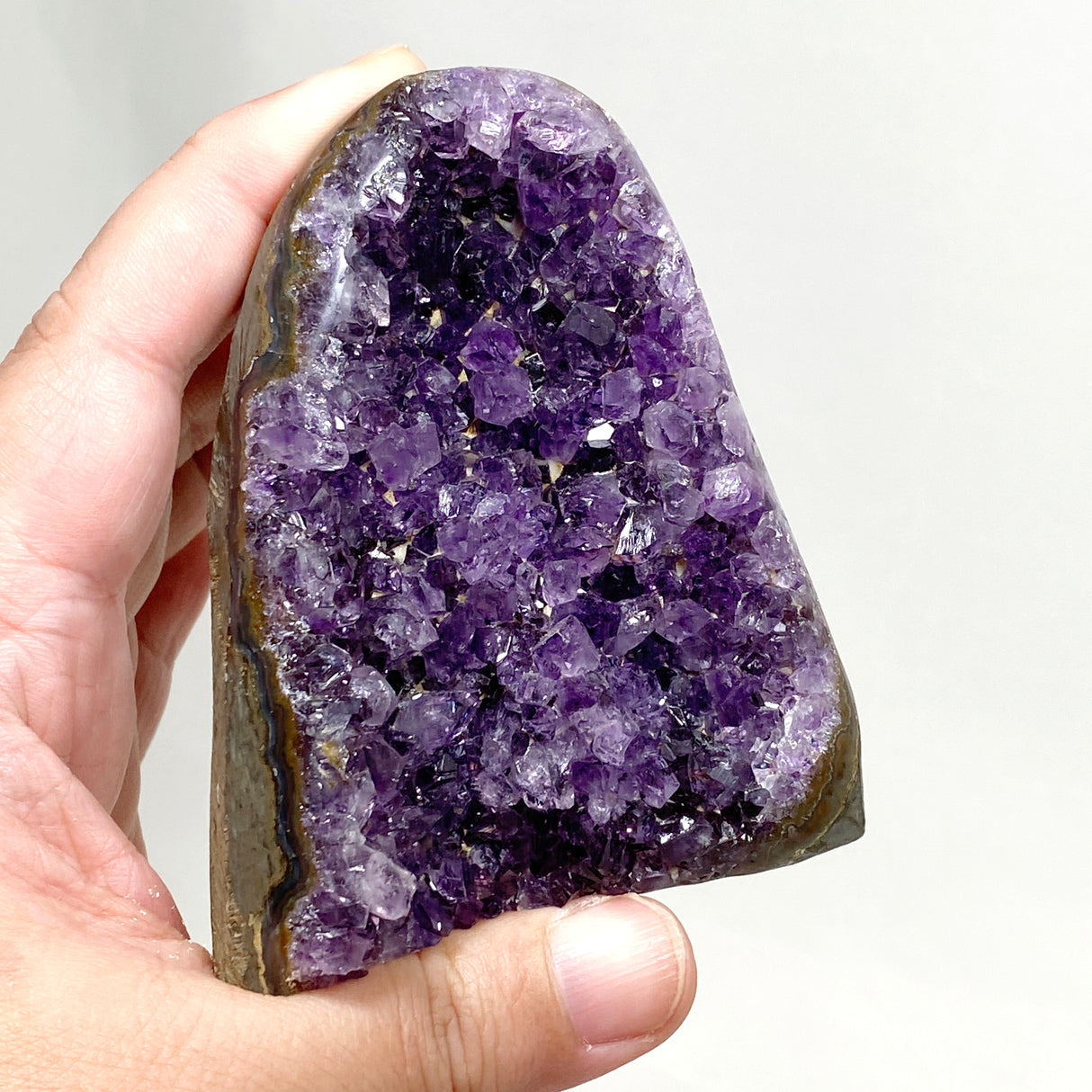 Amethyst Geode Cutbase AMCB-04