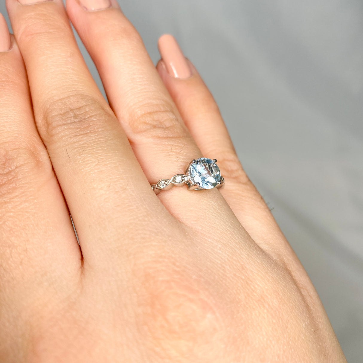 Aquamarine Oval Faceted ring with CZ s.6 HRGJ-42